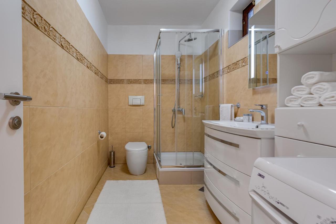 Elegant Two Bedroom Apartment زادار المظهر الخارجي الصورة